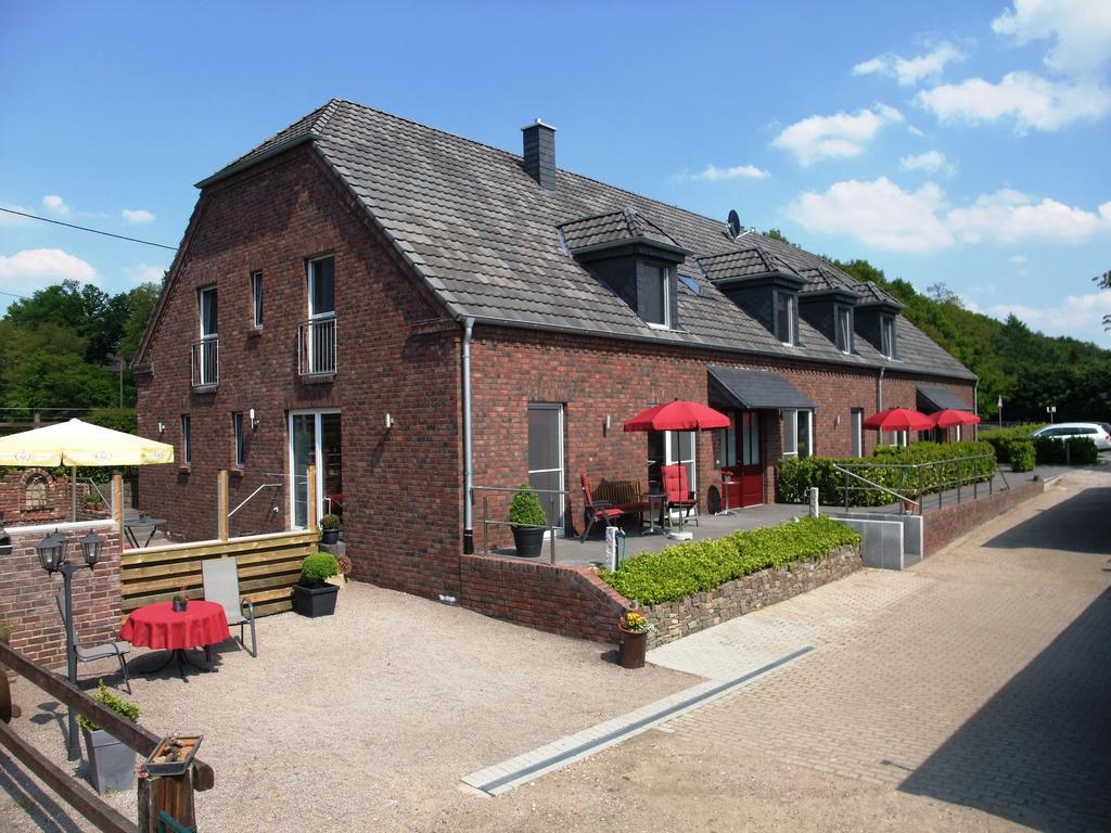 Gocher Berghof Ferienwohnungen Langanke Quarto foto